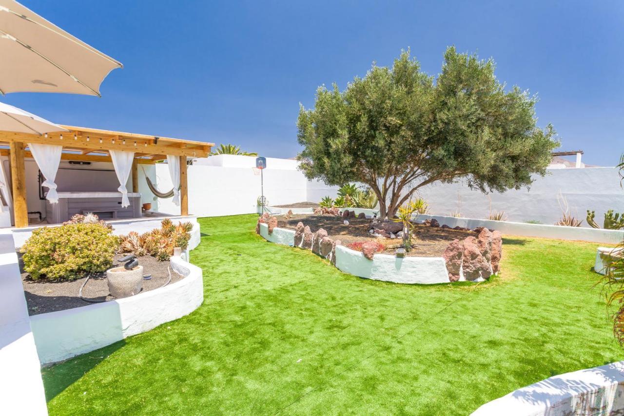 Villa Olive Tree Playa Blanca  Extérieur photo